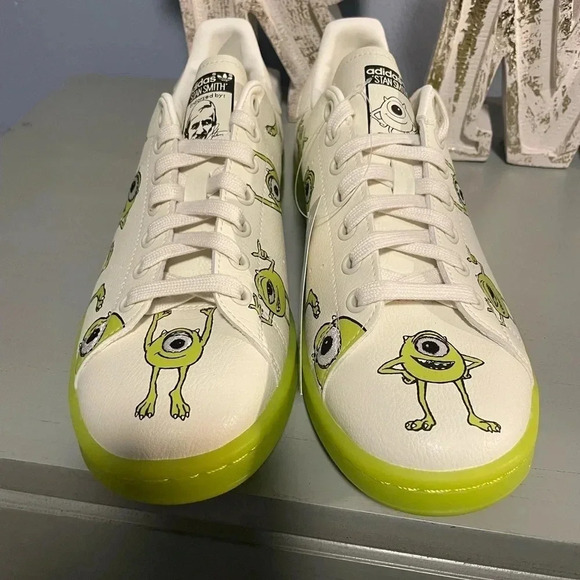Adidas Monsters Inc. x Stan Smith 'Mike Wazowski' Sneaker - Picture 3 of 6
